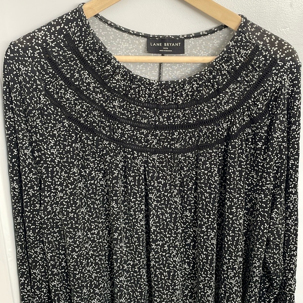Lane Bryant Black and white Dot Blouse women size 14 - Picture 4 of 9